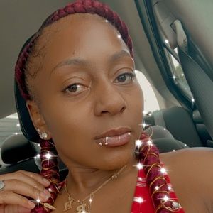 Meet your Posher, Eboni